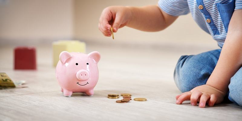 Proiect de creștere a alocațiilor care să ajungă la 300 de lei