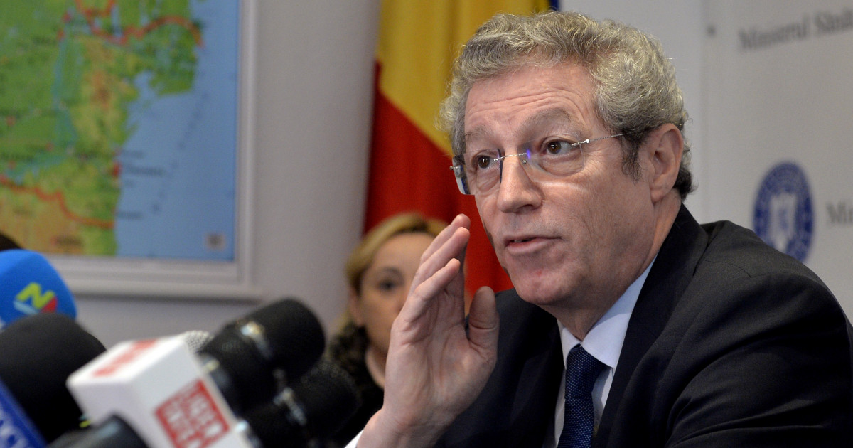 Persoanele vaccinate cu schema completă anticovid pot să transmită