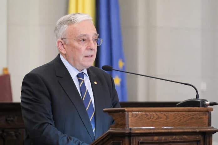 Isărescu a ieșit la atac: