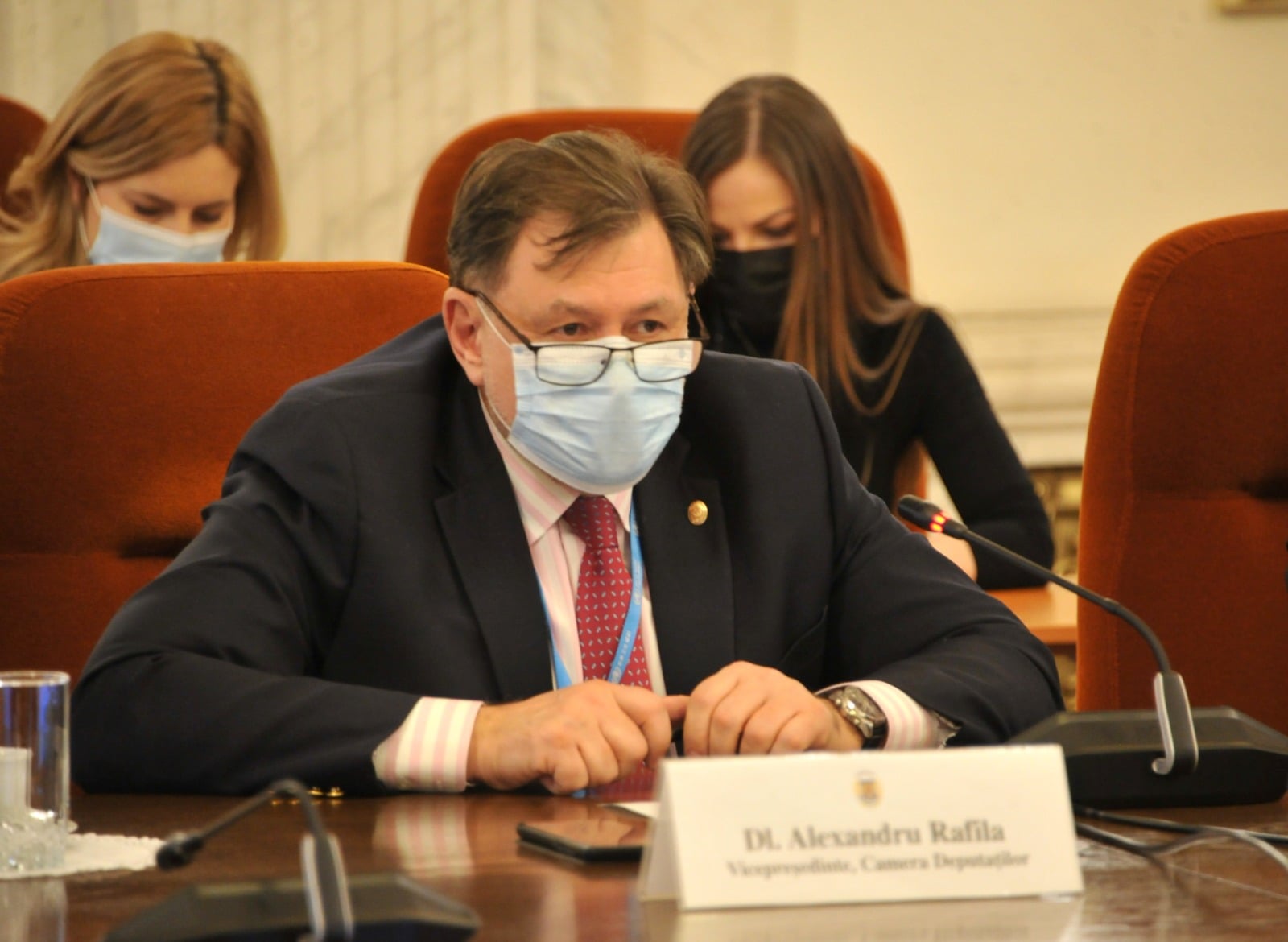 Campania de vaccinare a fost puternic politizată, consideră Rafila