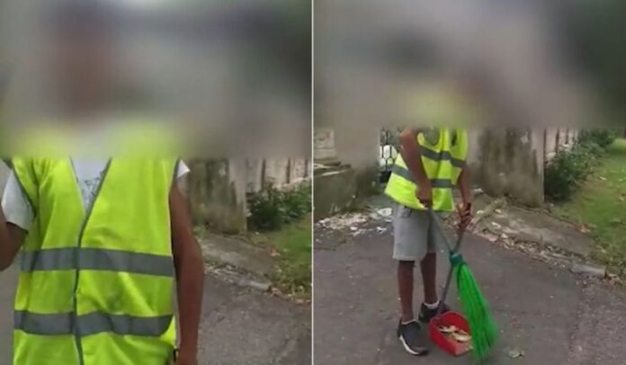 Un copil de 14 ani muncește pentru firma de salubrizare în sectorul 1