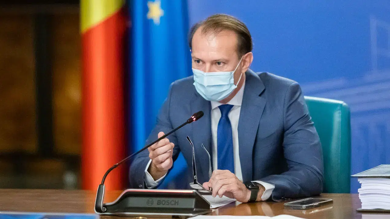 Vaccinarea copiilor și măsurile din noul an școlar, discutate la Guvern