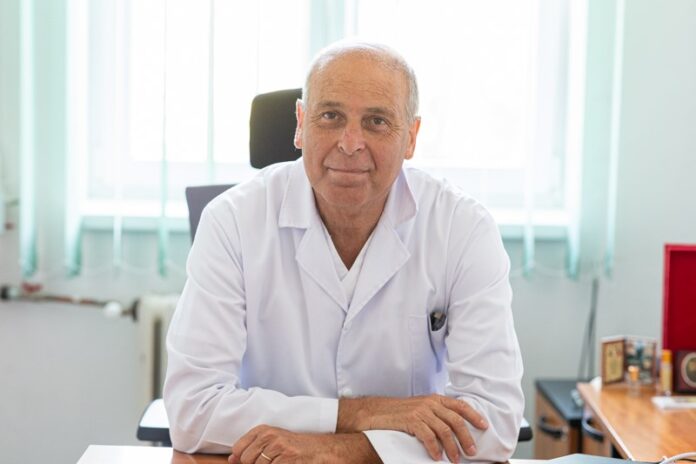 Relaxarea prematură reporneşte pandemia, consideră medicul Virgil Musta