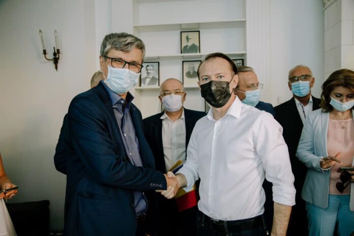 Compensarea facturilor la energie va fi aplicată pentru 13 milioane români