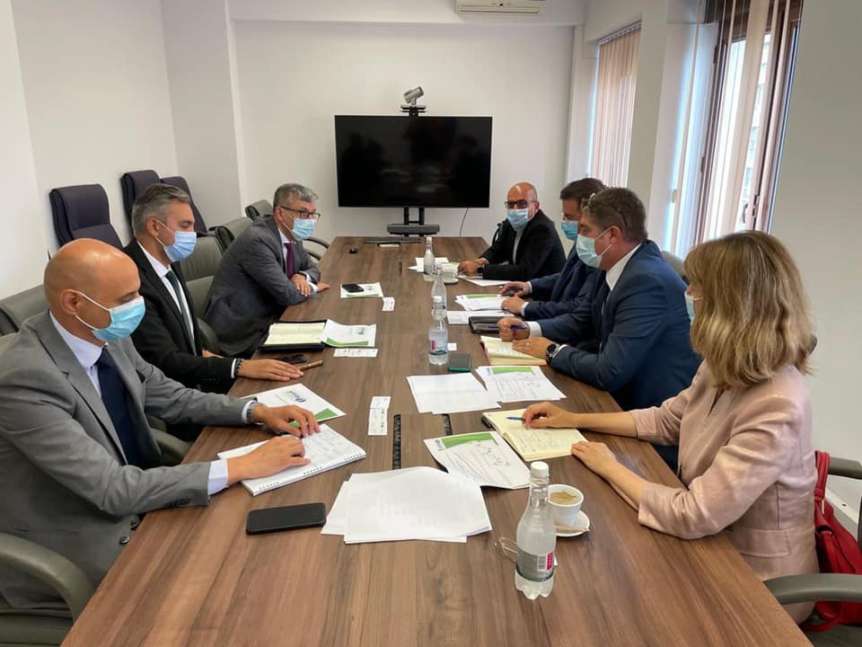 Virgil Popescu a cerut măsuri din partea companiilor de utilități