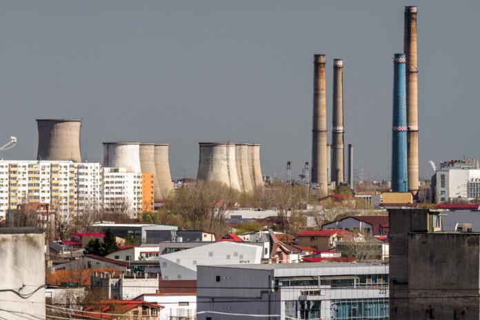 Prețul gigacaloriei se va dubla, cel mai probabil, cred experții