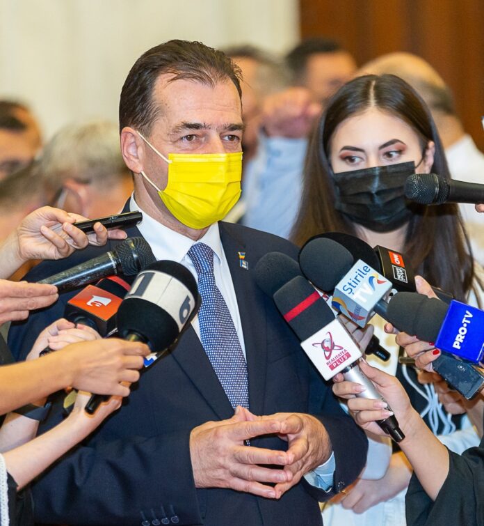 Este o cacealma numirea lui Cioloș în fruntea guvernului spune Orban