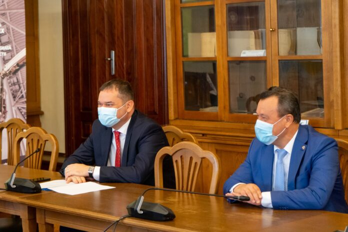 Valul cinci al îmbolnăvirilor este inevitabil, crede ministrul sănătății