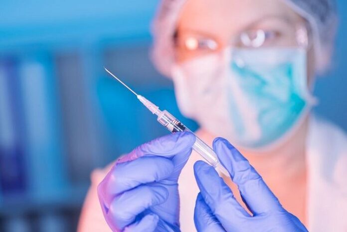 Contractele de achiziționare a vaccinurilor au fost solicitate de procurori