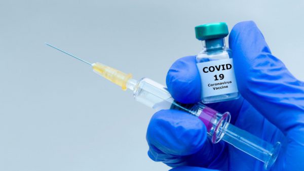 Vaccinarea este obligatorie în Italia începând de miercuri. Amenzi mari