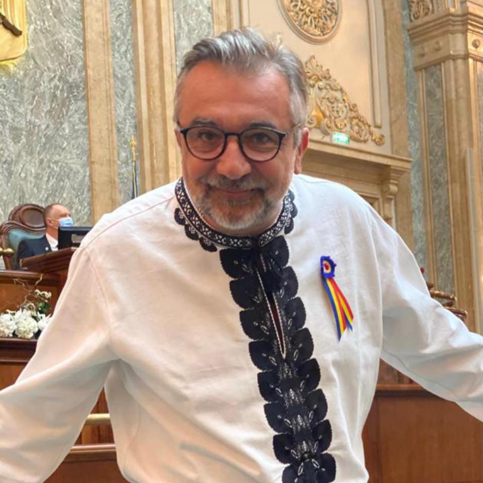 Lucian Romașcanu a luat COVID a doua oară. Ministrul Culturii explică