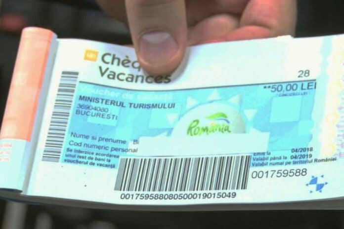 Falsuri cu tichete de vacanță. Mai bine de o mie de polițiști sunt vizați
