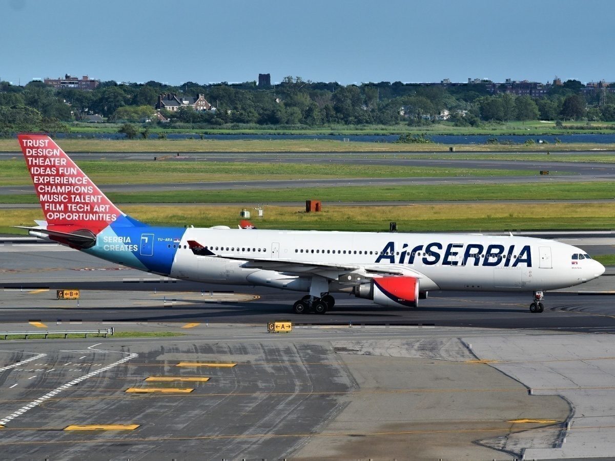 Embargoul aerian impus Rusiei are o cale ocolitoare, prin Serbia