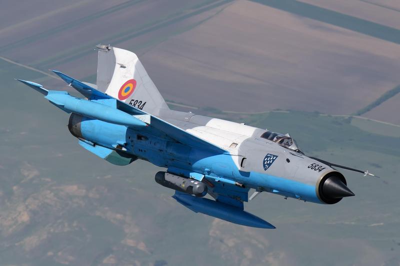 Un avion MIG 21 și un elicopter IAR 330 Puma s-au prăbușit în Constanța