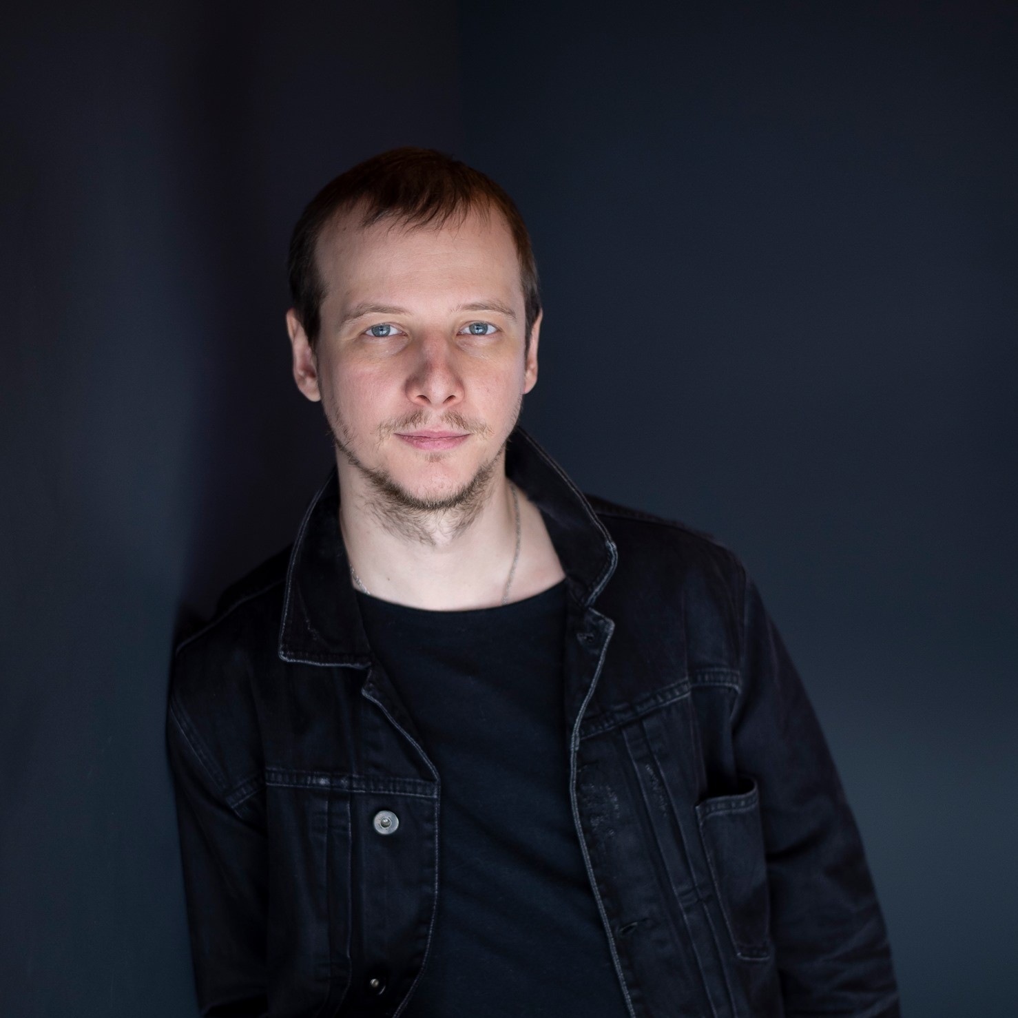 noul director