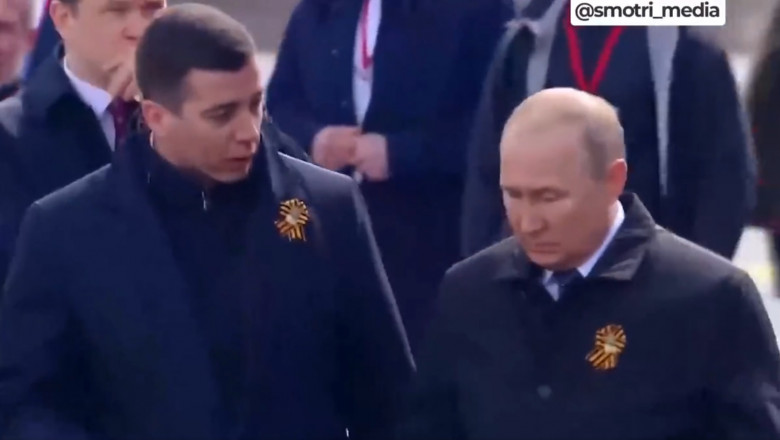 Un bărbat care a stat în preajma lui Vladimir Putin la parada de Ziua Victoriei din 9 mai, de la Moscova, a alimentat zvonurile privind un posibil succesor al președintelui ru