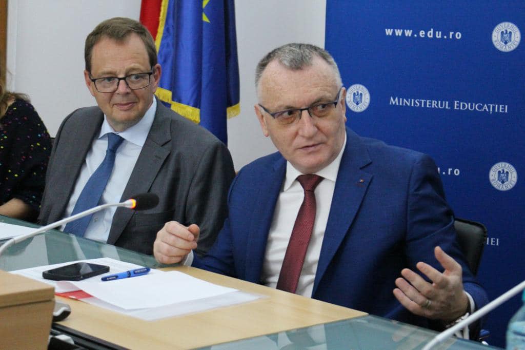 Meditațiile profesorilor acordate elevilor de la clasele unde predau