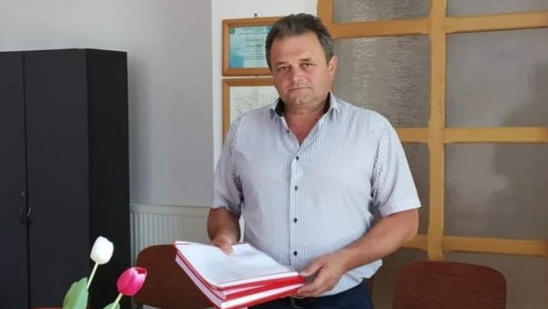 Un primar din Mureș și fiica acestui au murit într-o fosă septică