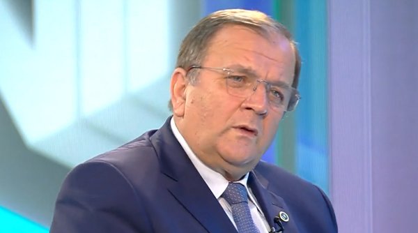 TIR-urile care merg prin Suceava spre Ucraina au stricat drumurile