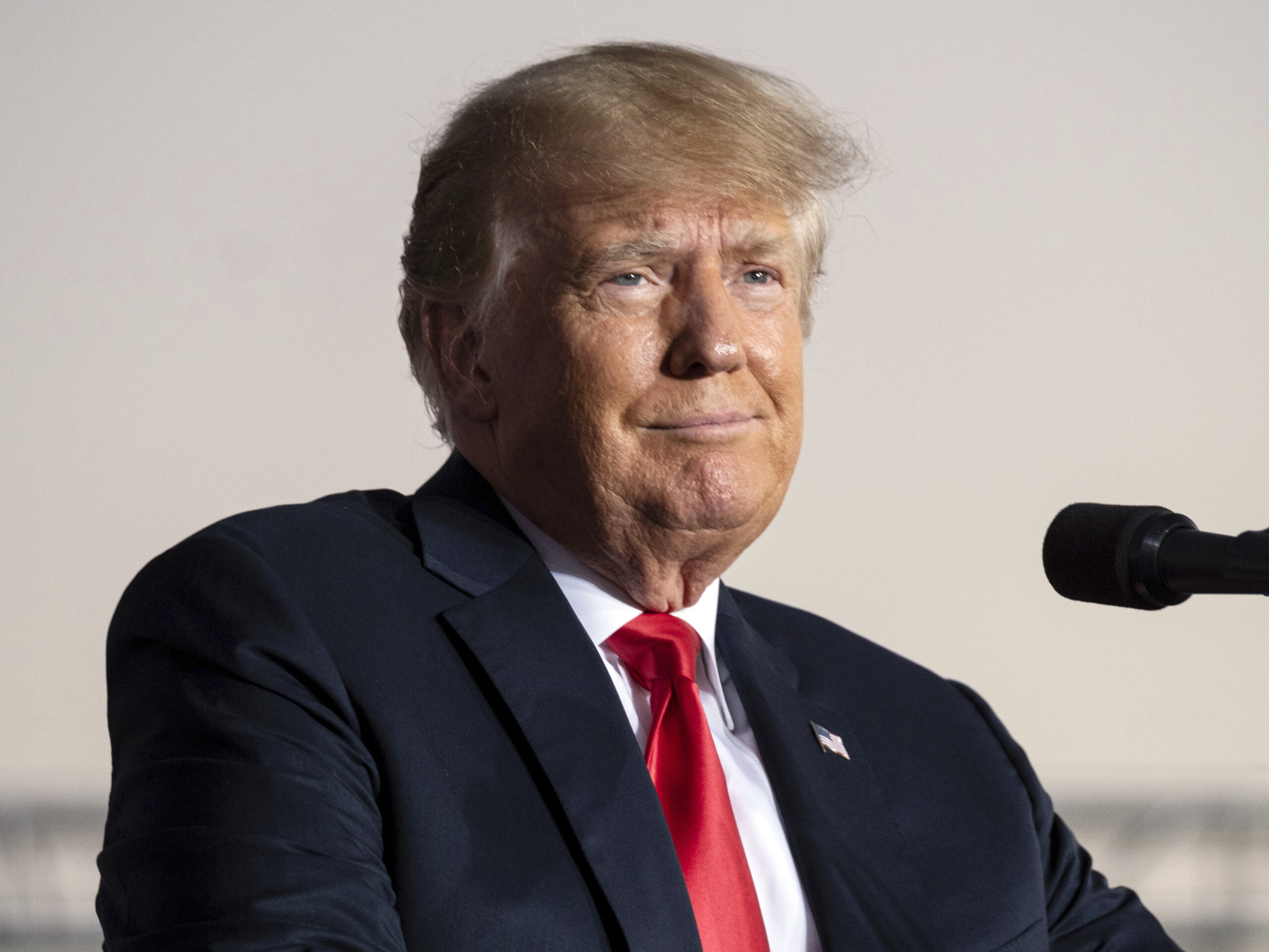 Donald Trump crede că ucrainenii ar fi trebuit să se înțeleagă cu Putin