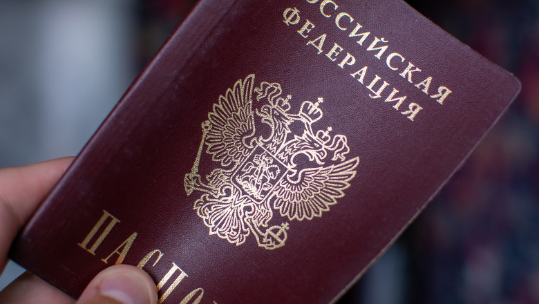 Vizele pentru cetățenii ruși nu mai trebuie acordate în Uniunea Europeană