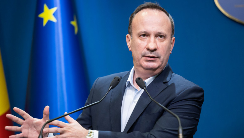 Adrian Câciu: Pensiile vor crește în 2023 cu mai mult de 5 la sută, cât prevedea legea în 2021