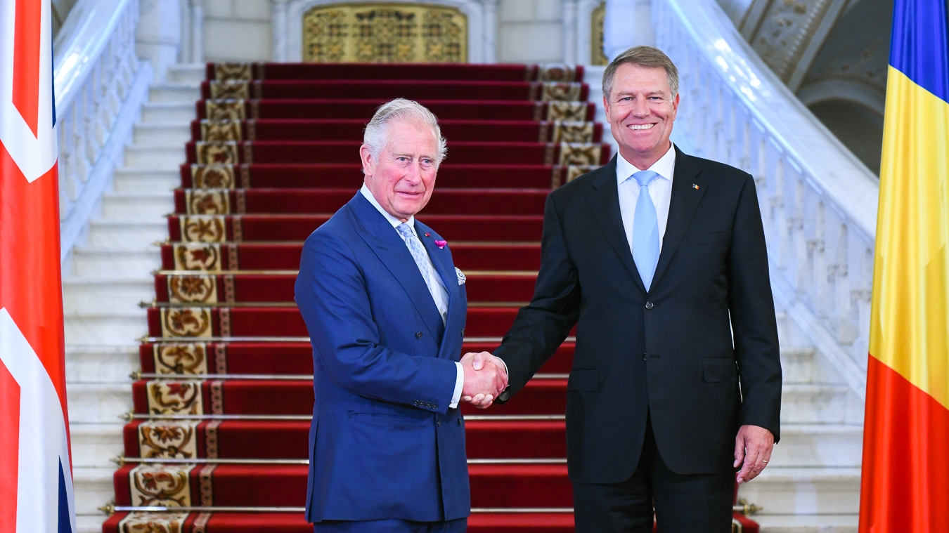 La funeraliile reginei va participa și președintele Klaus Iohannis