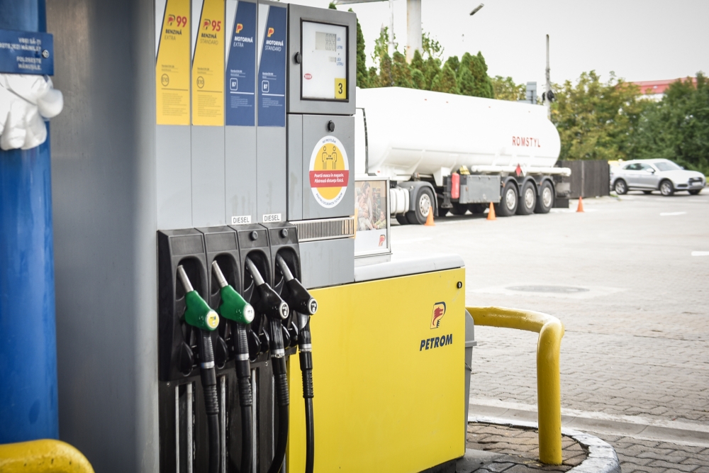 Prețul benzinei a scăzut din nou și a ajuns la minimul ultimelor luni