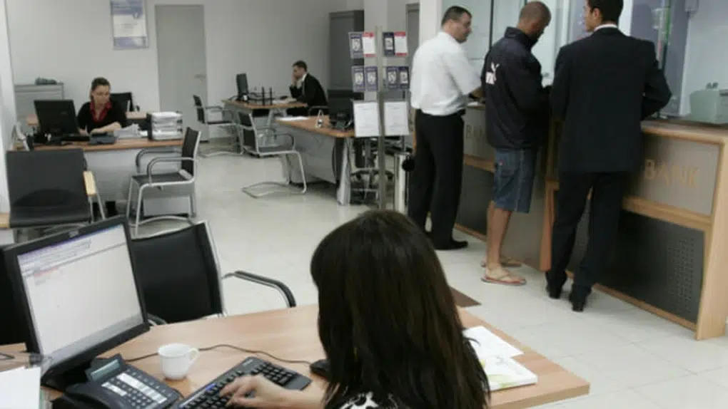 Bugetarii care nu se pot pensiona anticipat. Un proiect de OUG