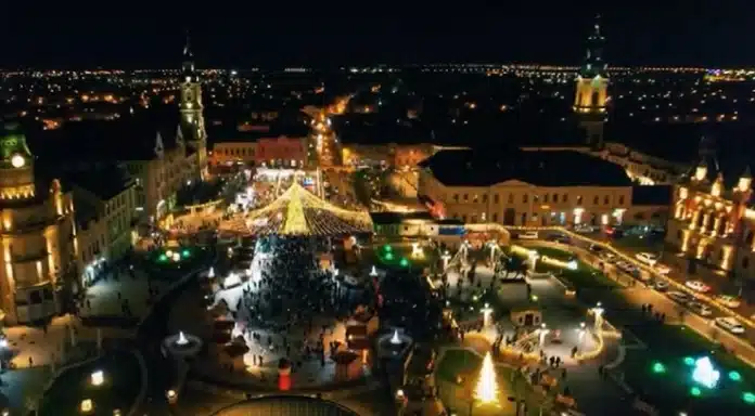 Luminițele de Crăciun au costat primăriile din România 26 milioane de lei