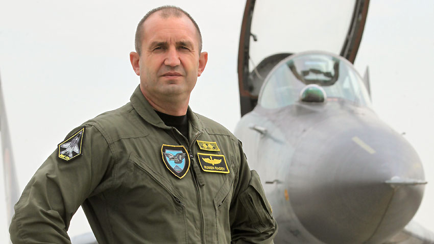 Președintele Bulgariei se opune ajutoarelor militare pentru Ucraina
