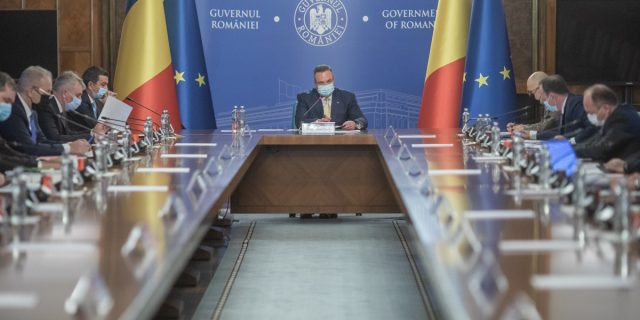 Creșterea salariilor bugetarilor, pentru angajații care gestionează fondurile