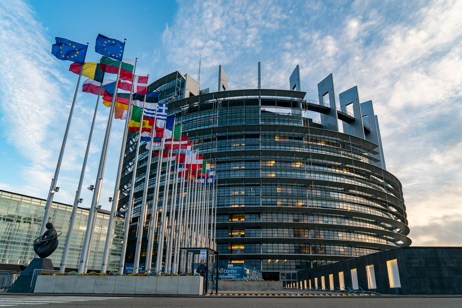 Aderarea Ucrainei la UE trebuie să se facă pe merit