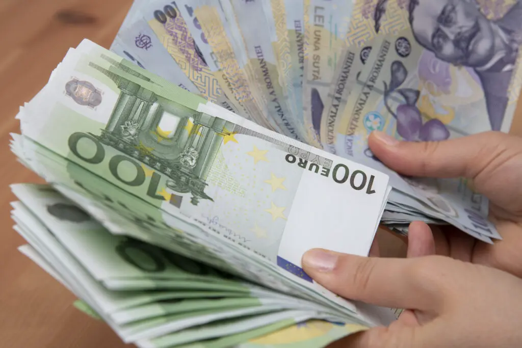 Românii o duc mai bine decât acum 20 de ani progrese la indicatorii sociali