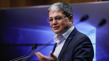 Pensionarea în masă va apare după ce vor fi eliminate pensiile speciale