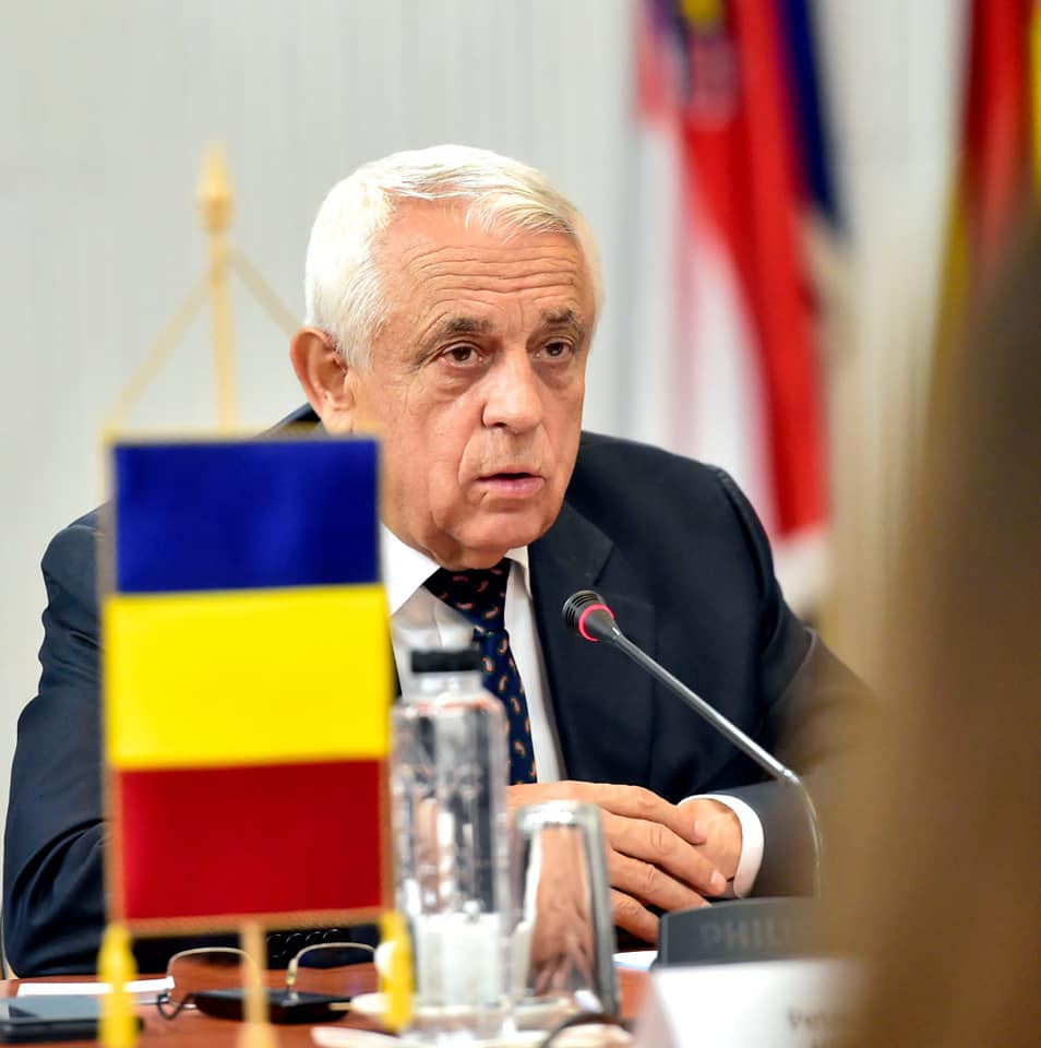 Prețul cepei îl revoltă pe ministrul Agriculturii, Petre Daea. Argumentele lui