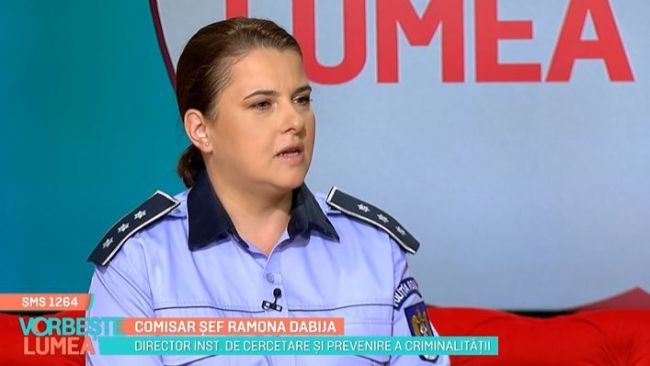Mirosul de canabis era mascat cu bețișoare parfumate într-o clasă
