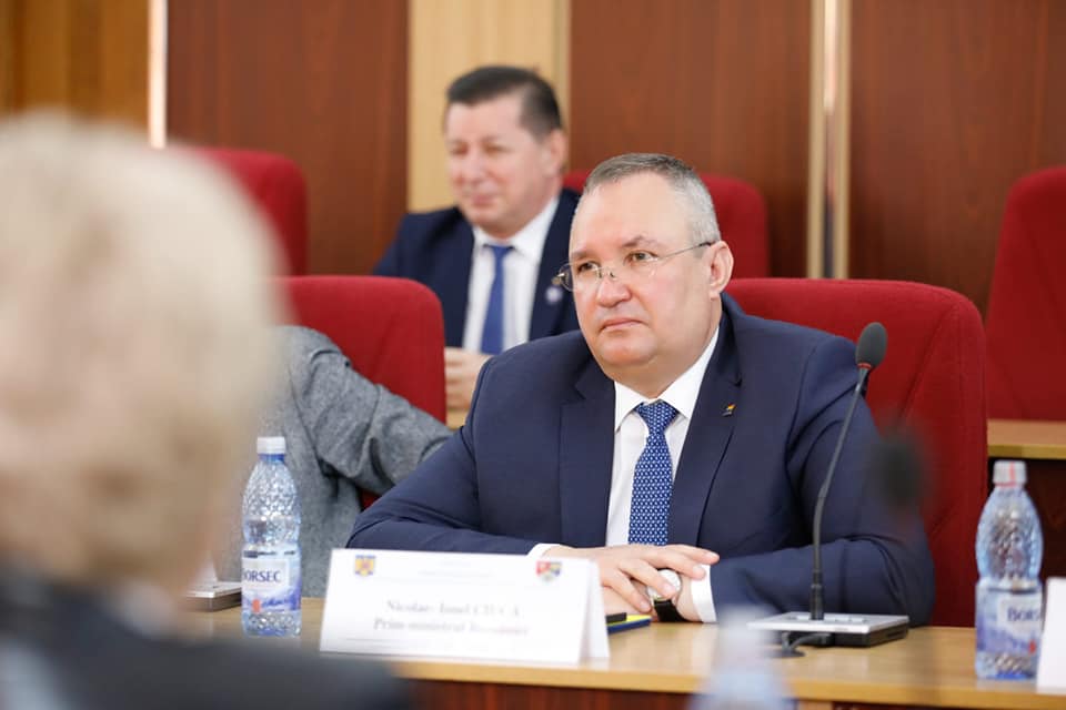 Angajările la stat sunt blocate și nu prea, pentru că se vor face mai departe