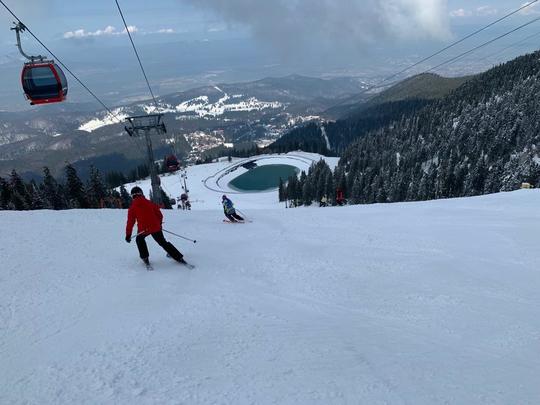 Sezonul de schi este în toi în Poiana Brașov în mod neobișnuit de Paște
