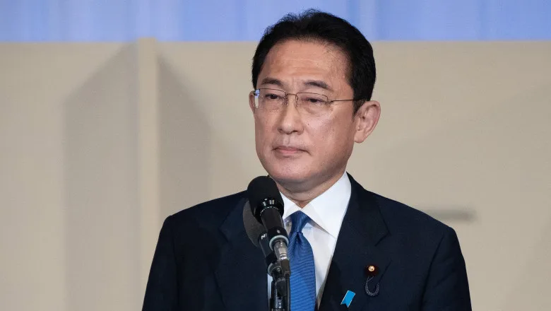 Premierul japonez, Fumio Kishida, și-a concediat fiul din funcție