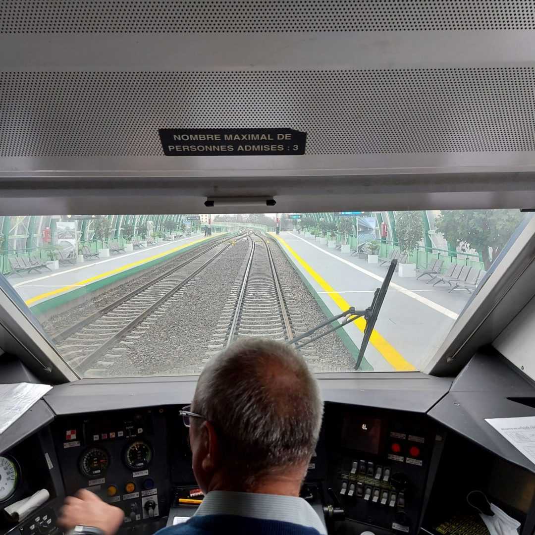 Proteste și la CFR, în plină grevă a profesorilor. Angajații din transport