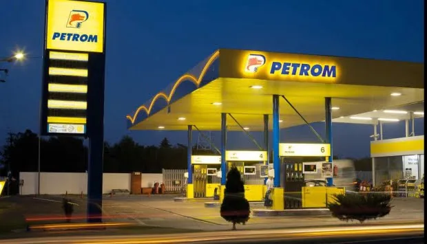 Motorina a ajuns mai ieftină ca benzina după mulți ani în care a fost invers