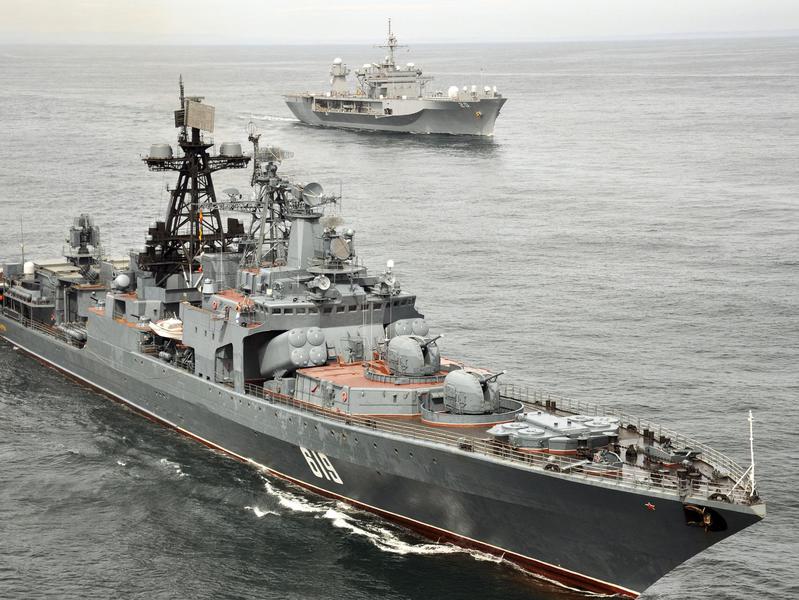 Marea Britanie a avertizat că Rusia ar putea începe să lovească navele
