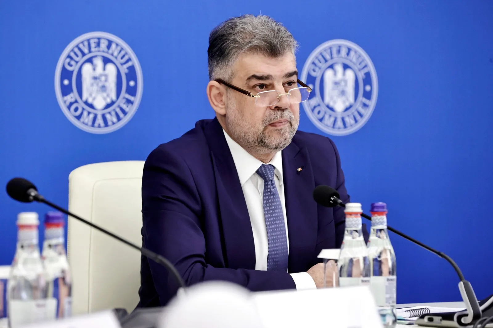 Guvernul urmează să modifice legislația pentru salariile din Educație