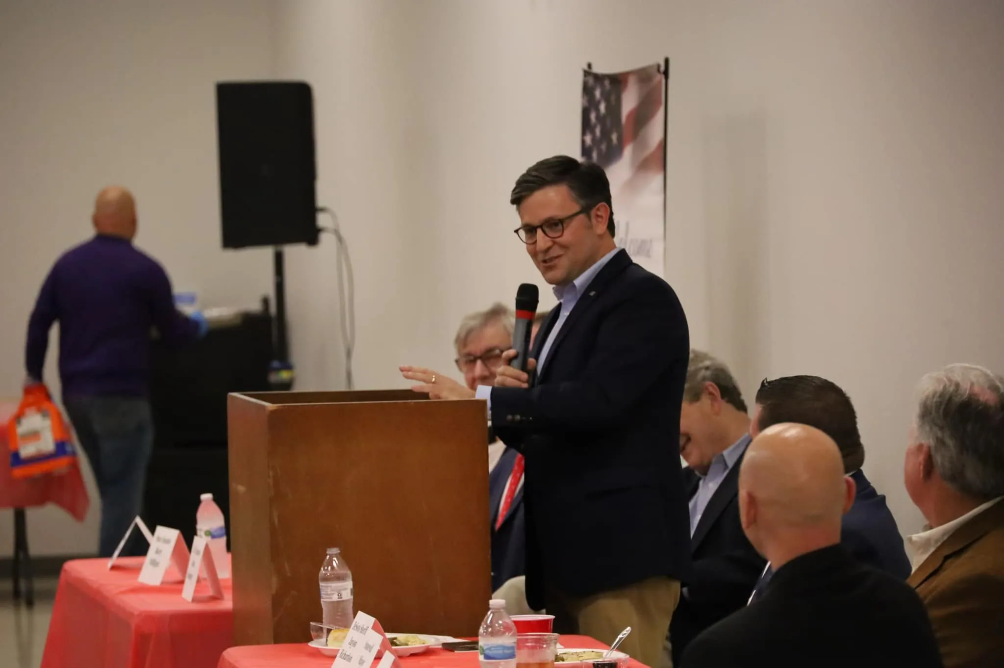 Republicanul Mike Johnson, ales președinte al Camerei Reprezentanților