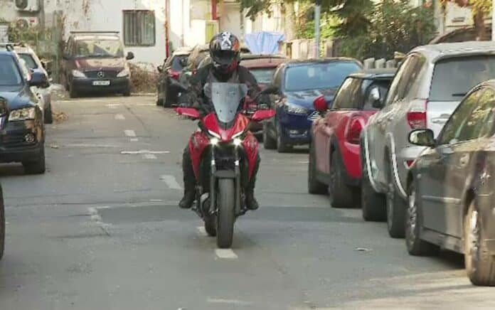 Senatul României a votat în favoarea permisului B la motociclete