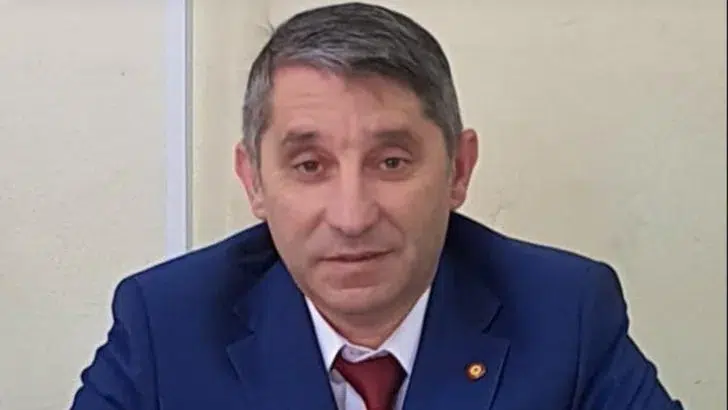 Site-urile de referate și lucrări ar putea fi închise de poliție. Reacția unui reprezentant al părinților