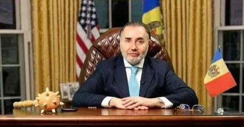 https://lumeapolitica.ro/actualitate/detinutul-cristian-rizea-pazit-si-cand-merge-la-dus-este-amenintat-in-continuare-si-injurat-toti-sunt-scosi-afara-face-baie-singur/