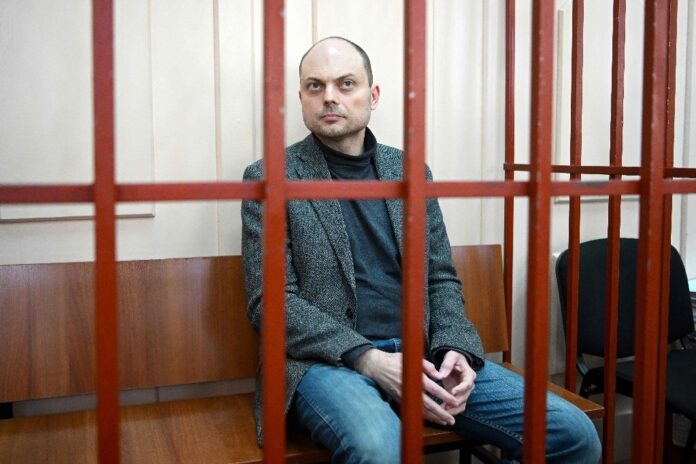 Încă un disident rus de care nu se mai știe nimic. Vladimir Kara Murza, același parcurs ca și Navalnîi