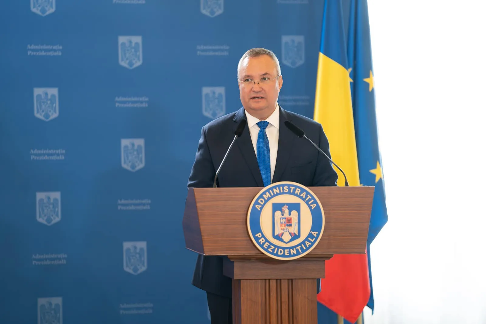 Cum a ajuns vinul băut de Ciucă cu Borza și Ostahie la suma astronomică de 16.900 de lei